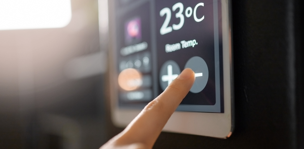 Podłogówka + termostaty na grzejnikach - jak sterować inteligentnie temperaturą w domu jednorodzinnym?