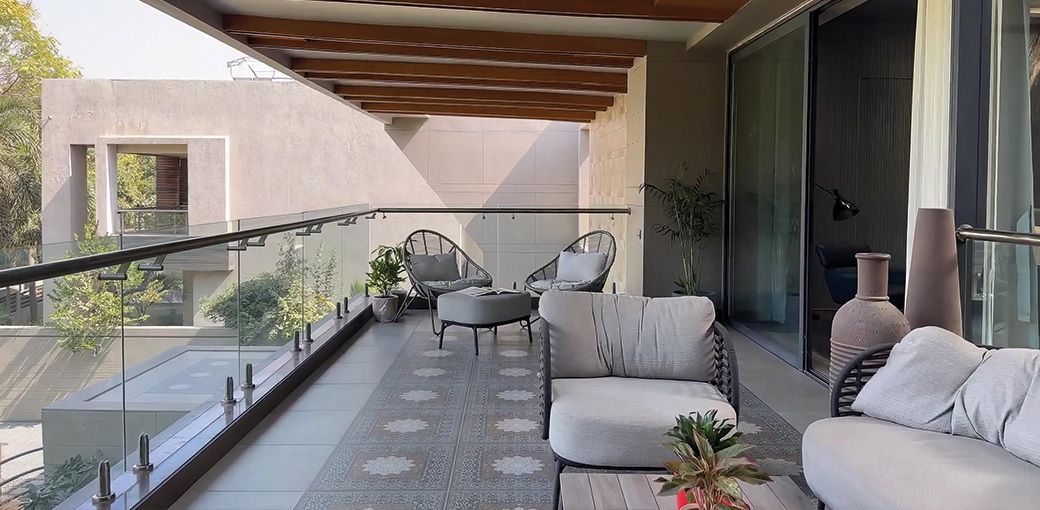 Jak dobrać spigot do grubości szkła i rozstawu mocowań? 