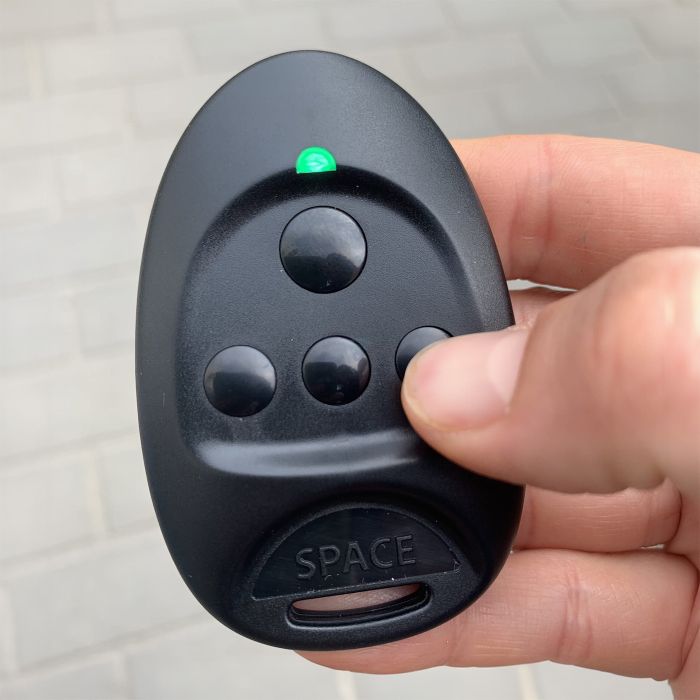 CAME SPACE SP4 – nadajnik 4-kanałowy 433,92 MHz – zdjęcie poglądowe 3