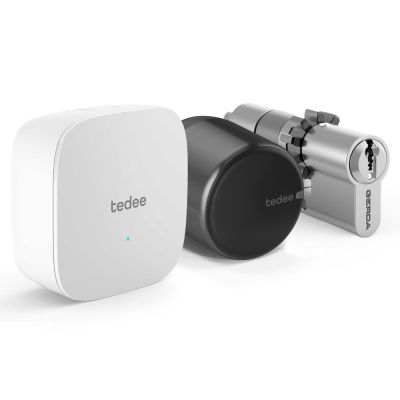 Zestaw inteligentny zamek Tedee Lock GO2 (aluminium) grafitowy z czarnym przyciskiem + Tedee Bridge Wi-Fi + wkładka modułowa SLR 30-61/30 mm z zębatką (typ B)