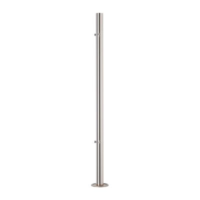 Słupek balustradowy narożny fi 42,4 x 981 mm – nieuzbrojony, aisi304, 4 otwory z gwintem M8, mocowanie w podłogę, satyna