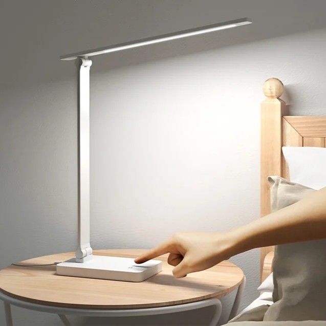 Lampa biurkowa LEPRO 310001 800lm (biała)