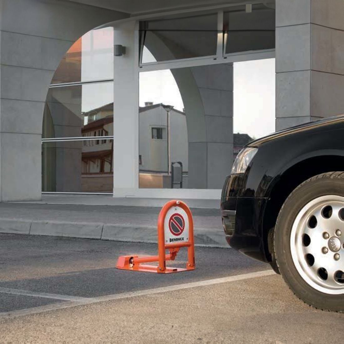 Automatyczna blokada parkingowa Beninca VE.SOR - w zestawie