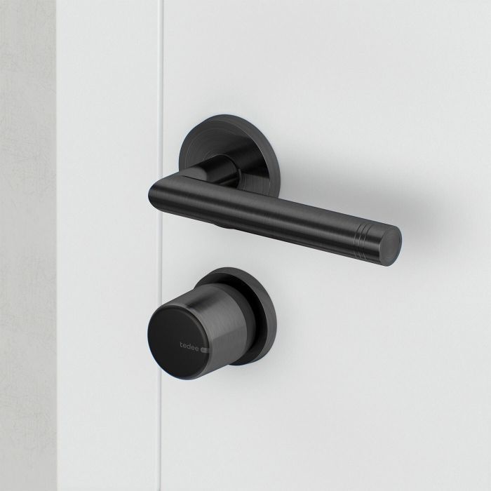 Zestaw inteligentny zamek Tedee Lock GO2 (aluminium) grafitowy z czarnym przyciskiem + Tedee Bridge Wi-Fi + wkładka Gerda SLR 30-61/37-68 mm (typ C) + czarna klawiatura Tedee 2.0 TKV2.0B PRO 