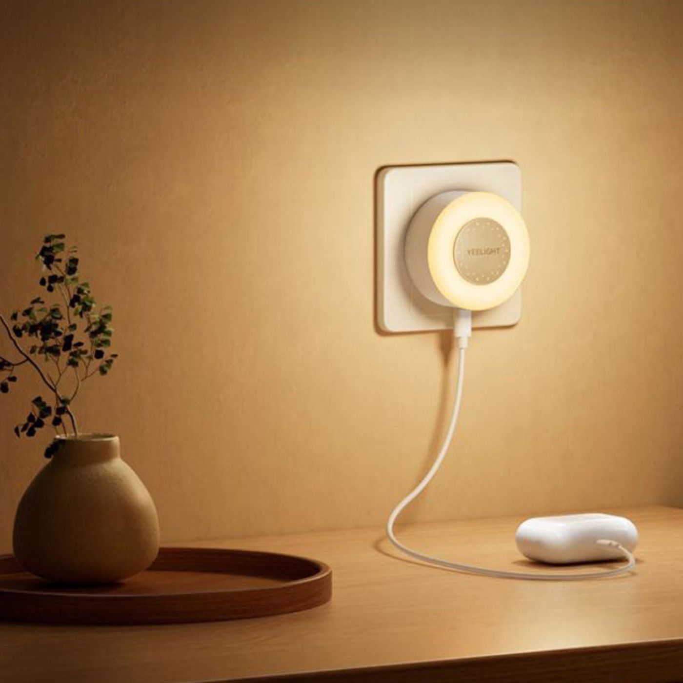 Lampka nocna z czujnikiem zmierzchu Yeelight Jelly 4 Plus - gniazdo USB C