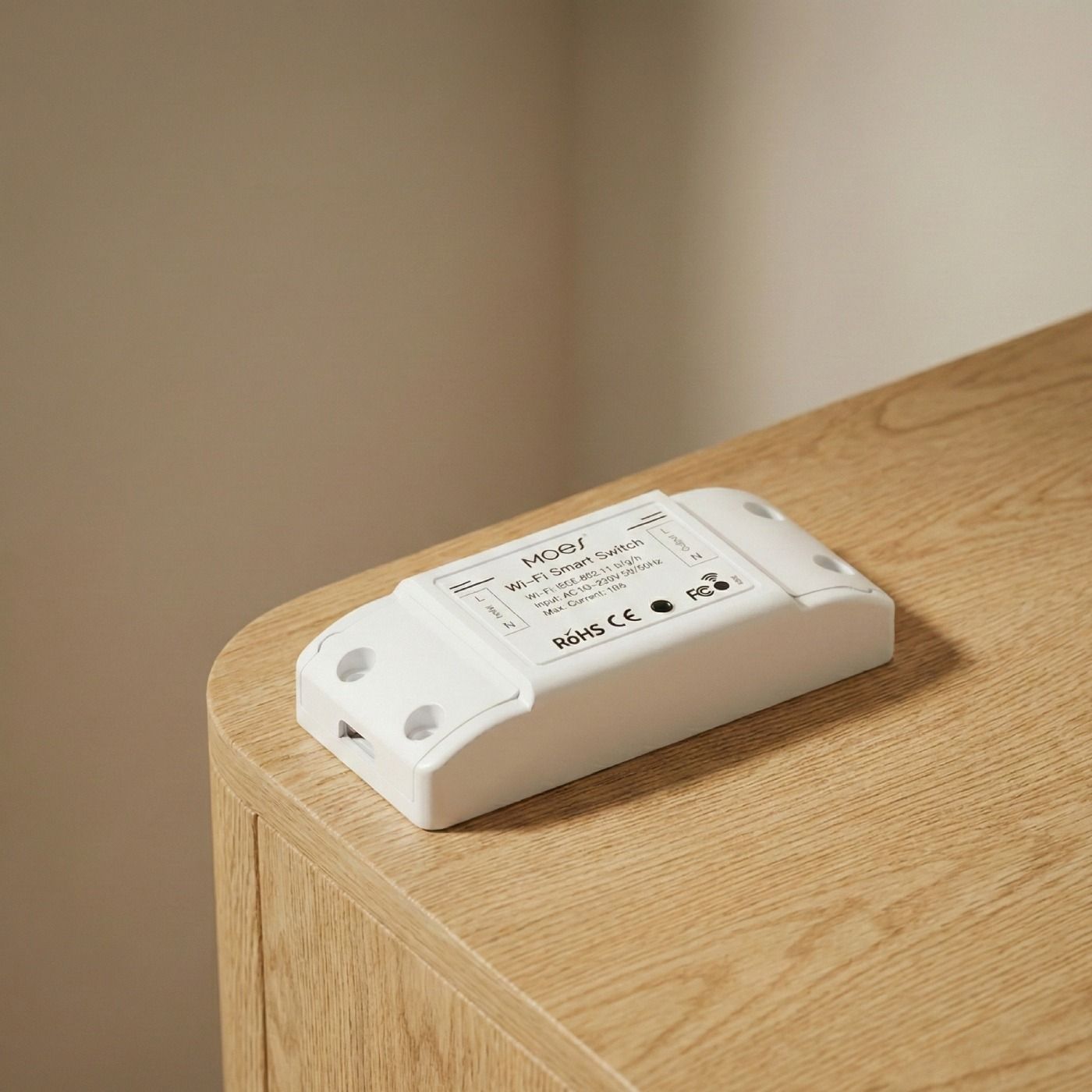 Inteligentny przekaźnik 16A z monitorowaniem energii Moes (MS-101-16A) Tuya Wi-Fi