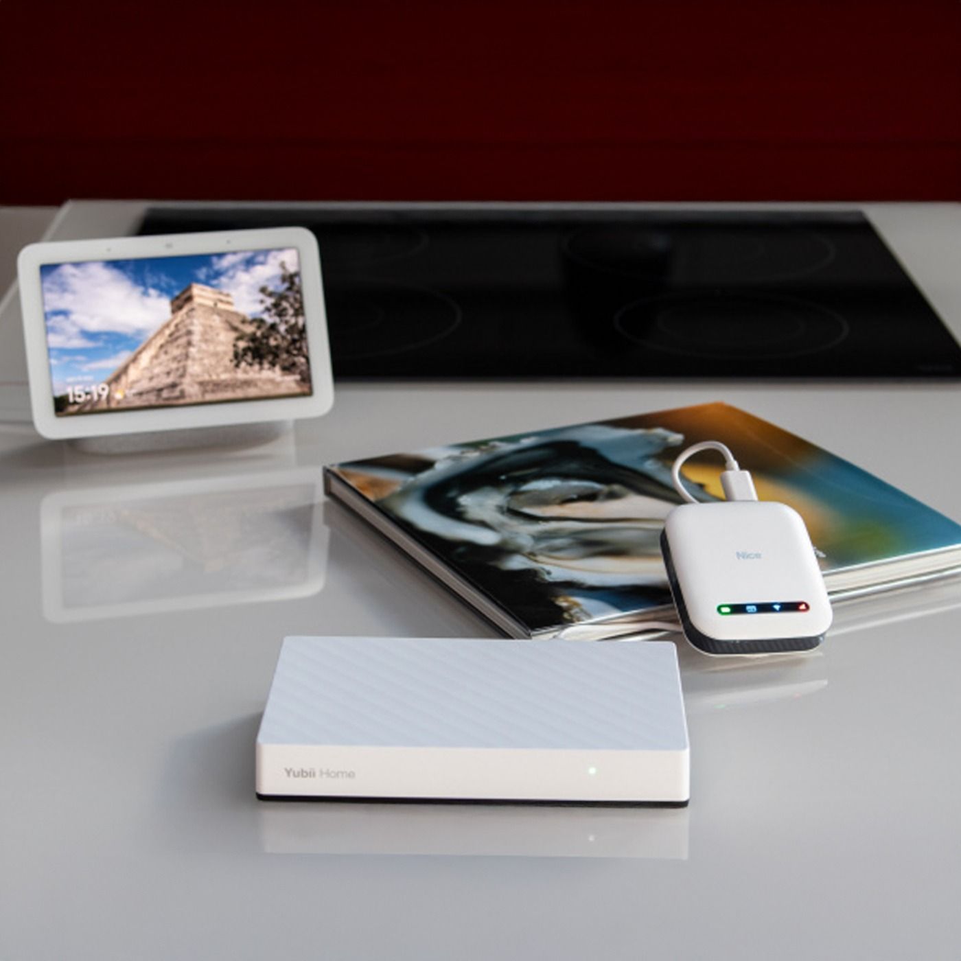 HubPowerbank Nice w zestawie z centralą sterującą Nice Yubii Home - Z-Wave, LTE/3G, akumulator litowo-jonowy 4600 mAh, 