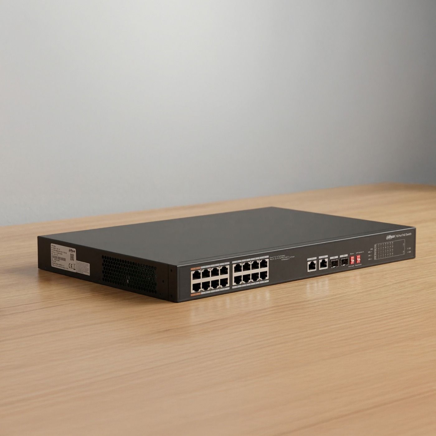 18-portowy przełącznik Fast Ethernet Nice Switch PoE PFS3218-16ET-135 - z 16 portami Ethernet 10/100 Mb/s z obsługą PoE