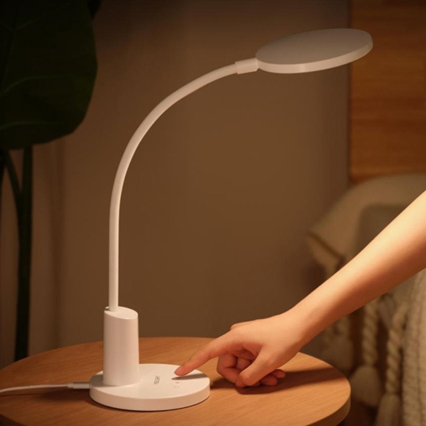 Lampa do czytania Yeelight Pura Reading Desk Lamp