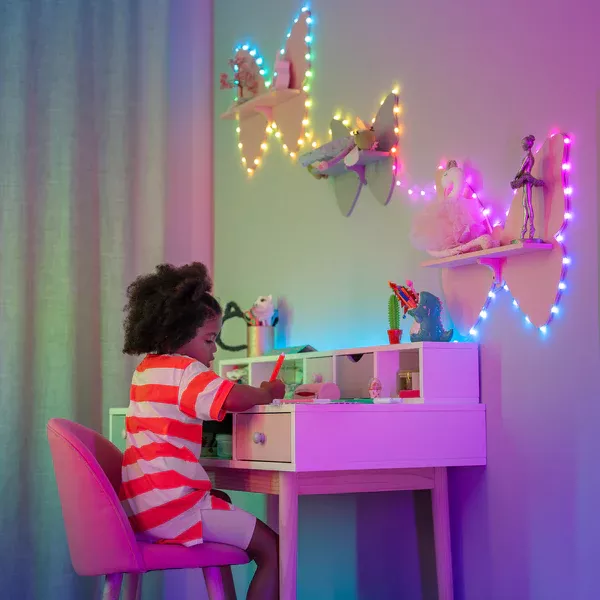 Lampki łańcuchowe - gwiazdki Twinkly Strings USB - 200 Star-shaped RGB LEDs, Green Wire, USB-C