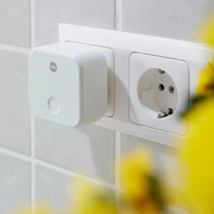 Mostek Yale ConnectX Wi-Fi - C-Plug, EU Mostek Yale ConnectX Wi-Fi - C-Plug, EU