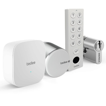 Zestaw inteligentny zamek Tedee Lock GO2 (aluminium) srebrny z białym przyciskiem + Tedee Bridge Wi-Fi + wkładka modułowa SLR 30-61/30 mm (typ A) + biała klawiatura Tedee 2.0 TKV2.0 PRO