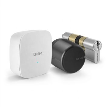 Inteligentny zamek Tedee Lock - aluminium, grafitowy, z czarnym przyciskiem + Tedee Bridge + wkładka EXXO SMART M 61/61, z zabierakiem