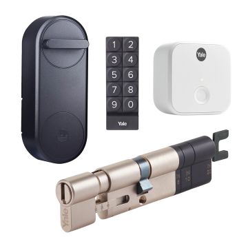 Inteligentny zamek Yale Linus Smart Lock – czarny, zestaw z centralą Yale Connect Wi-Fi Bridge, wkładką Linus® Smart Lock oraz klawiaturą numeryczną Yale - Smart Keypad