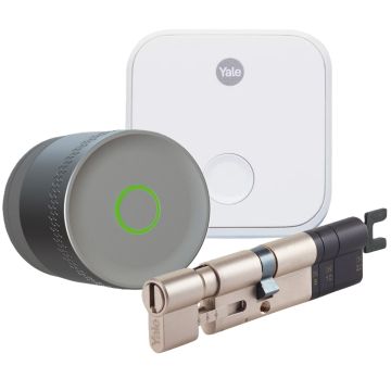 Zestaw inteligentny zamek Yale Linus L2 LITE srebrny + Mostek Connect X + wkładka Zestaw inteligentny zamek Yale Linus L2 LITE srebrny + Mostek Connect X + wkładka